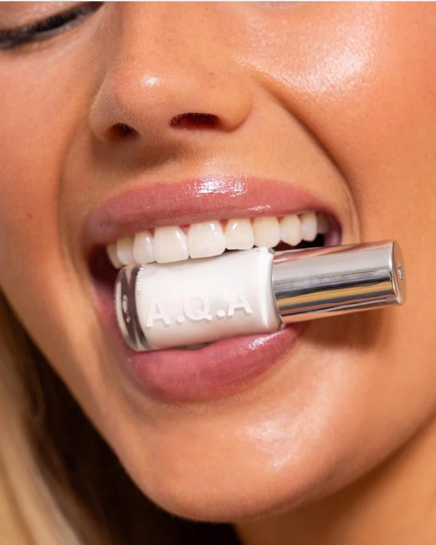 🔥Final 3 Hours: 33 %OFF🔥Tooth Polish – Instantly Whiter Teeth